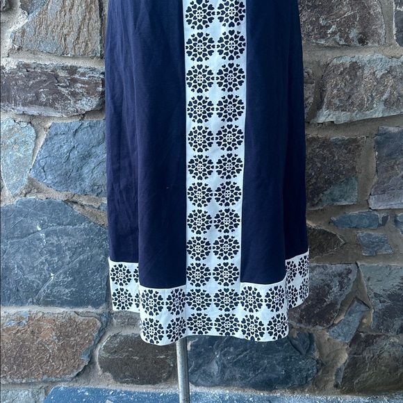 Boden Frederica Geometric Heart Ponte Cap Sleeve Midi Dress Navy Blue size 12 - Picture 4 of 8